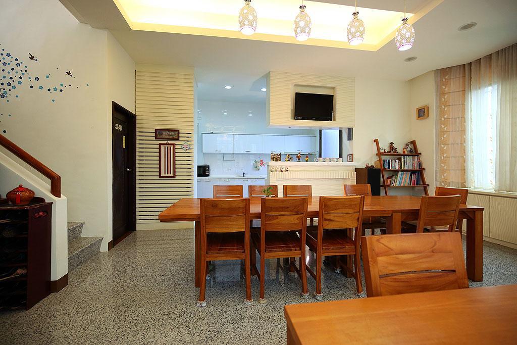 לינה וארוחת בוקר הואליין סיטי Seed House מראה חיצוני תמונה